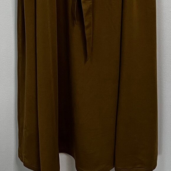 Garnett Hill Flutter-Sleeve Knit Midi Dress In Olive Size M - Picture 2 of 6